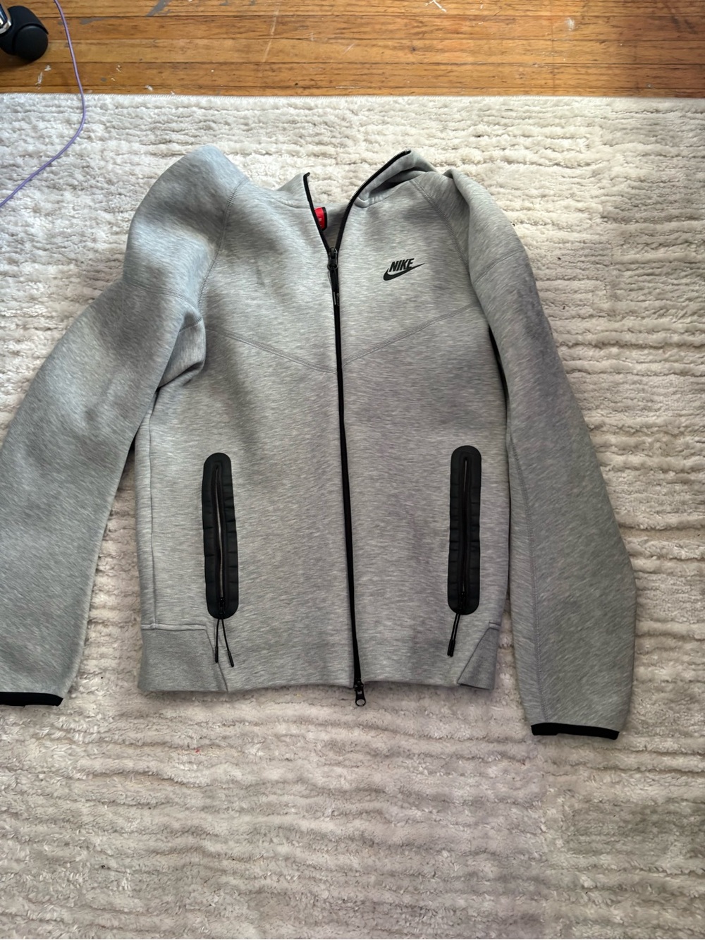 Nike Tech Men’s Light Gray Full-Zip hoodie and sweatpants (set)